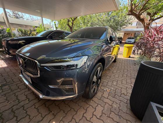 VOLVO XC60 2.0 T8 RECHARGE ULTIMATE AWD GEARTRONIC VOLVO XC60 2.0 T8 RECHARGE ULTIMATE AWD GEARTRONIC